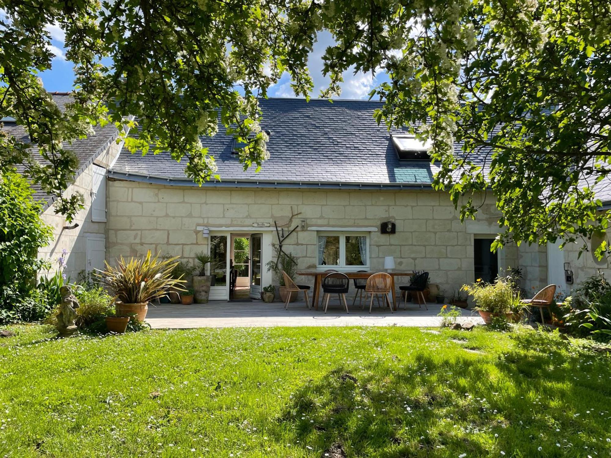 Chambres D Hotes Avec Piscine Et Spa La Foliere Saumur Villebernier エクステリア 写真